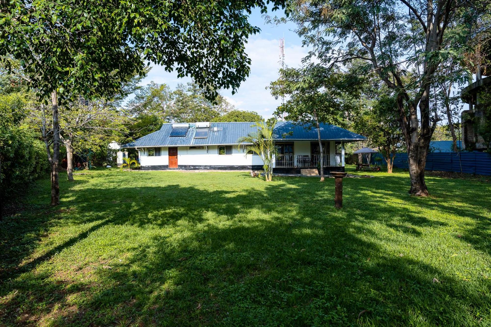 Aparthotel Harry'S Kisumu Oasis Extérieur photo