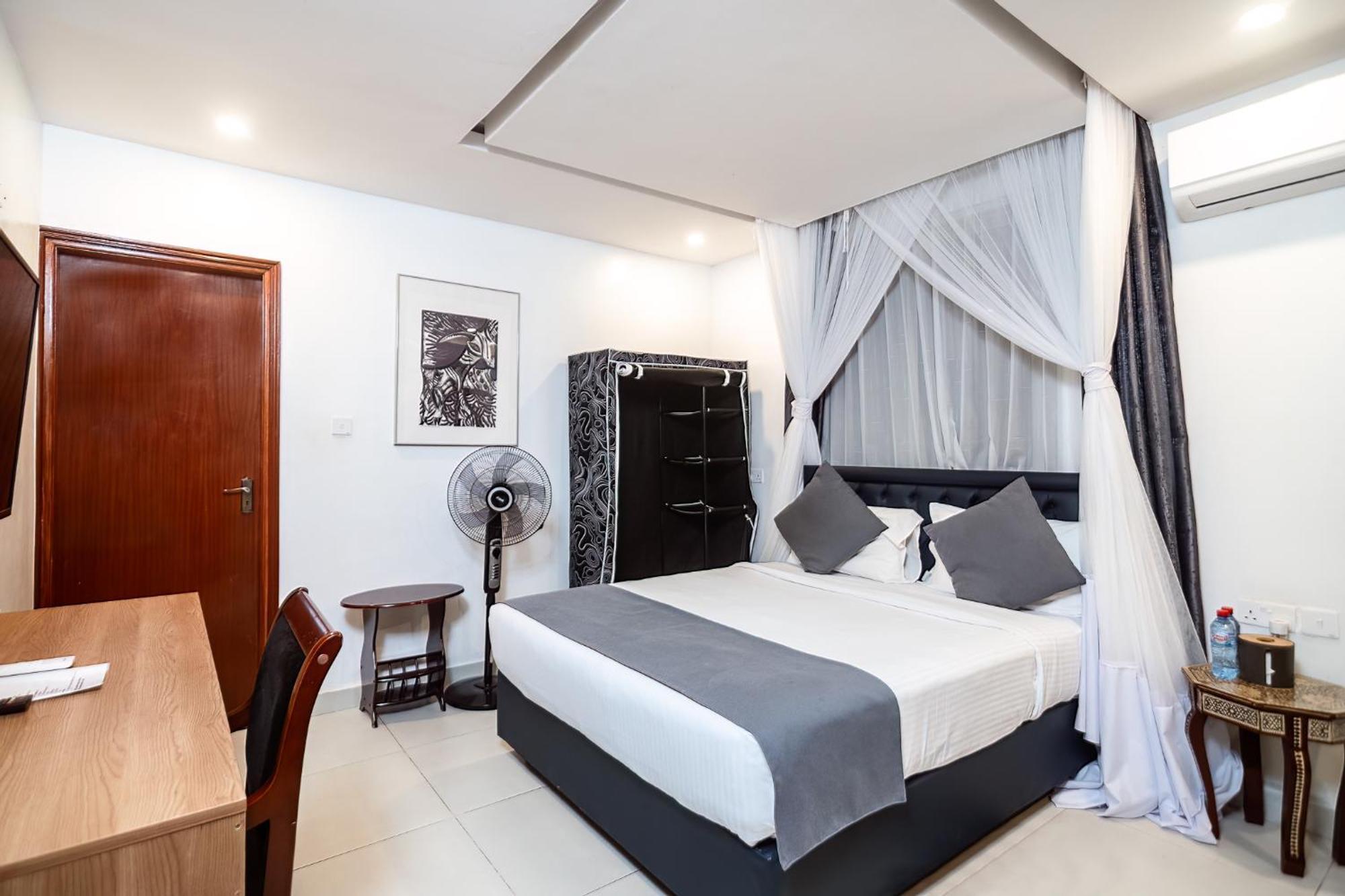 Aparthotel Harry'S Kisumu Oasis Extérieur photo